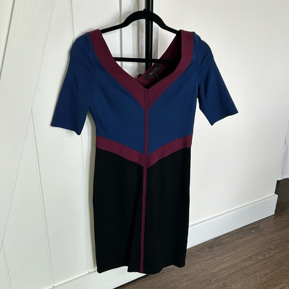 BCBGMaxazria bodycon dress in XS - Picture 1 of 3